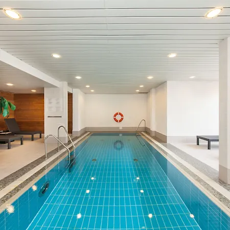 Отель - South By Ihg 4*