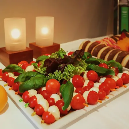 - South By Ihg Отель Мюнхен