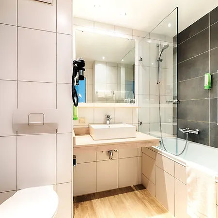 - South By Ihg 4*