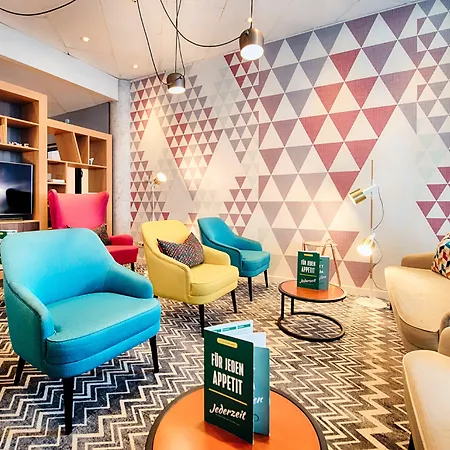 Sud, An Ihg Munich