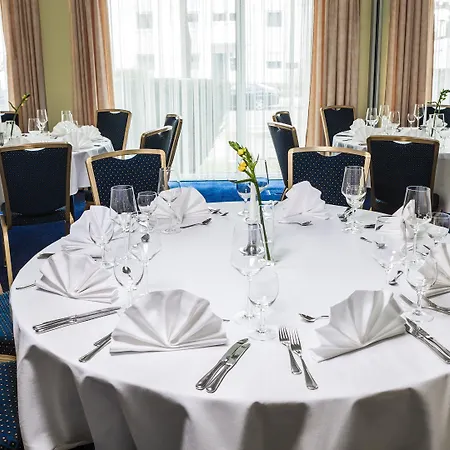 Sud, An Ihg Munich