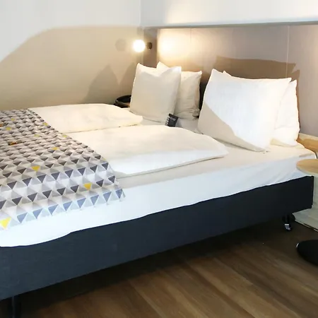 Ξενοδοχείο - South By Ihg 4*