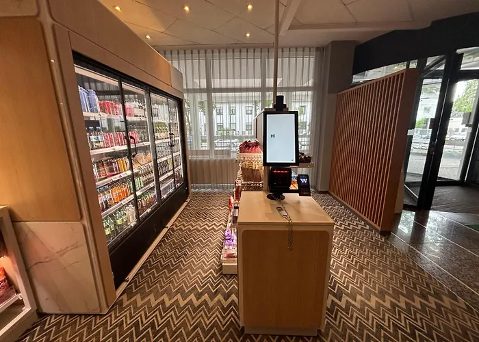 - South By Ihg Hotell 4*