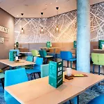 - South By Ihg Hotel