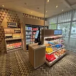 Hotel - South By Ihg 4*