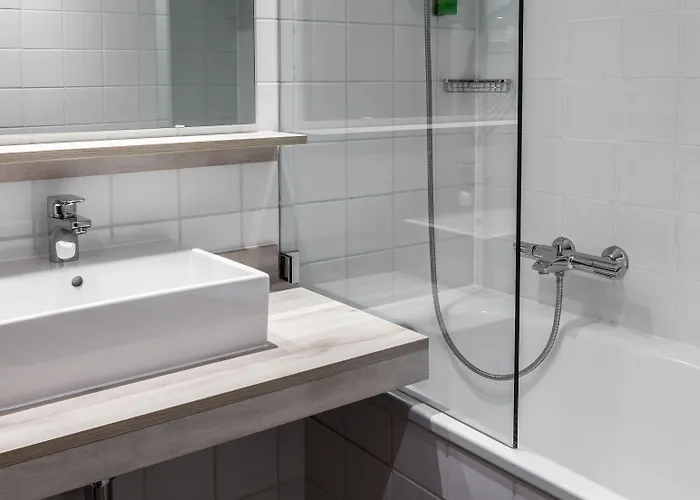 - South By Ihg Hotel 4*