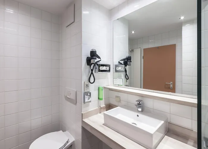 - South By Ihg 4*