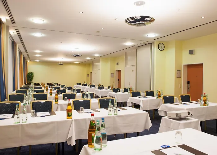 - South By Ihg Hotel 4*